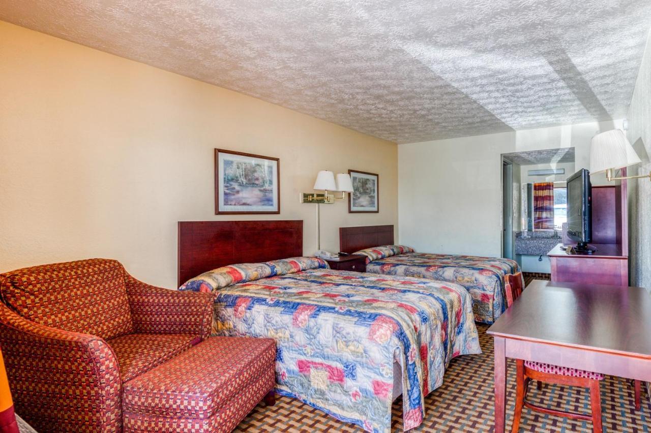 Oyo Hotel Decatur I-20 East & Wesley Club Dr Exteriör bild