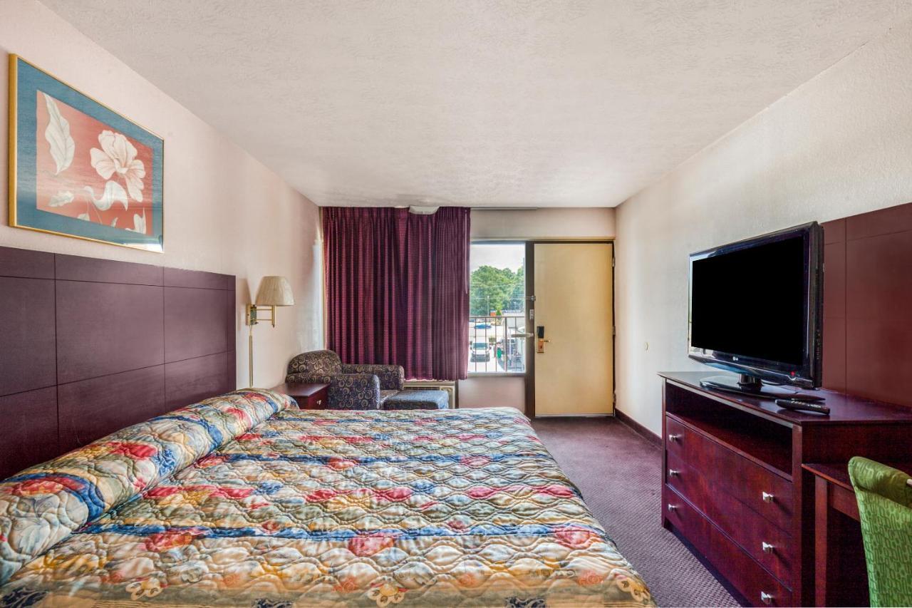 Oyo Hotel Decatur I-20 East & Wesley Club Dr Exteriör bild