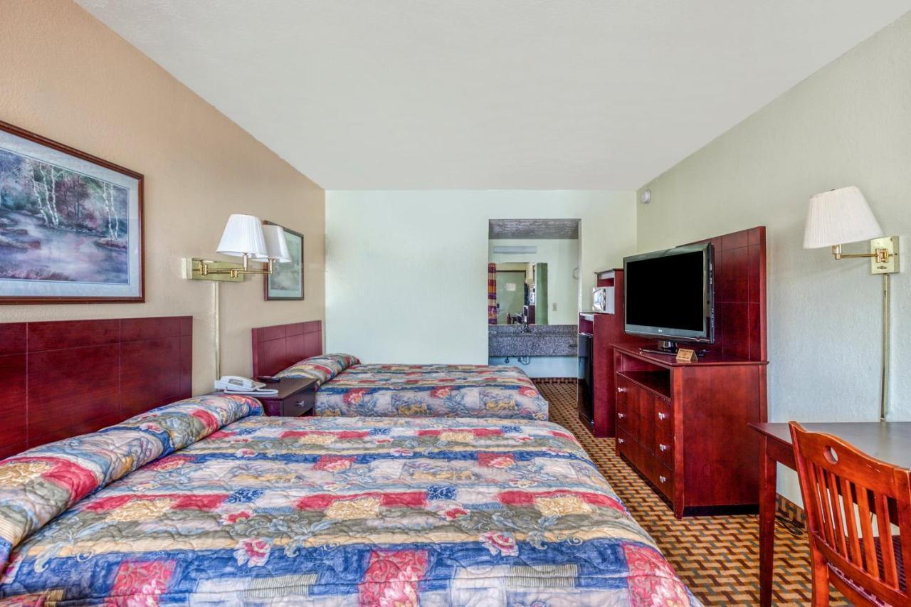 Oyo Hotel Decatur I-20 East & Wesley Club Dr Exteriör bild